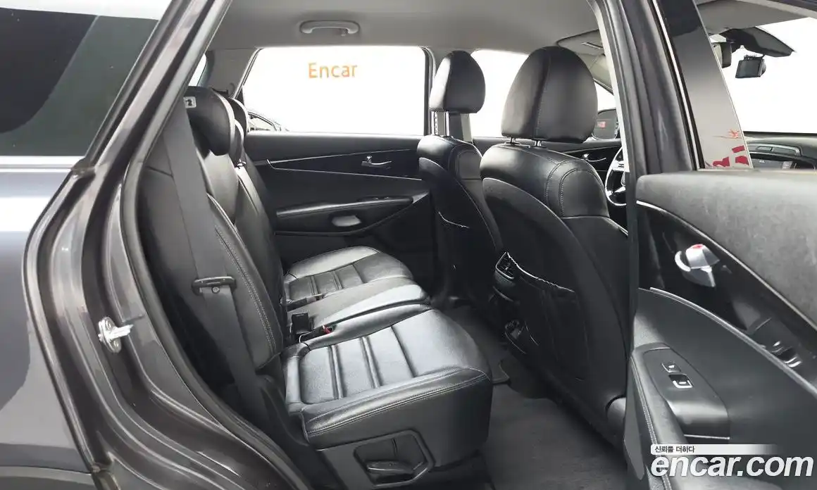 Kia Sorento 2019 2.0 автомат (гидро), фото 25