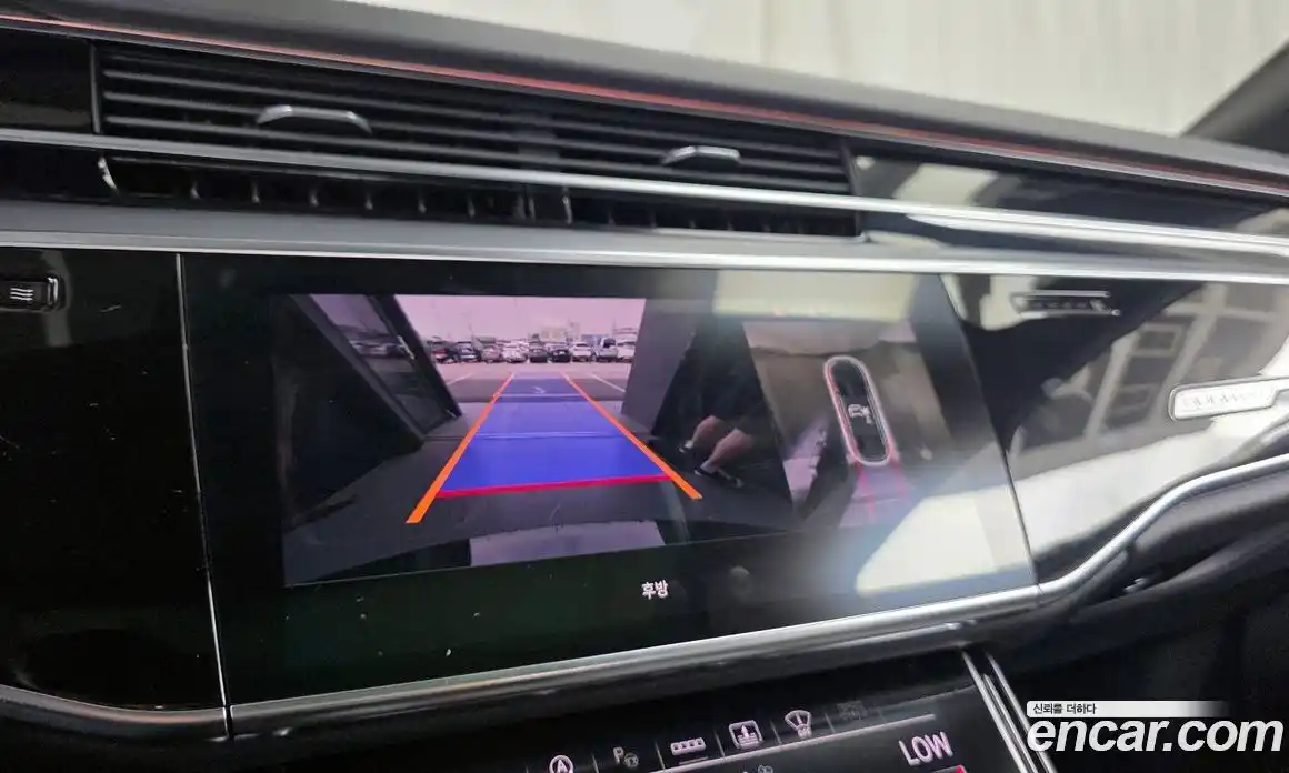 Audi A8 2021 3.0 автомат (гидро), фото 21