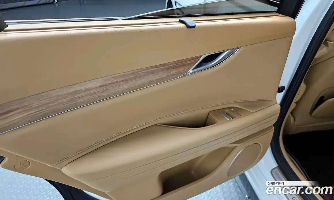 Genesis G80 2024 2.5 автомат (гидро), фото 15
