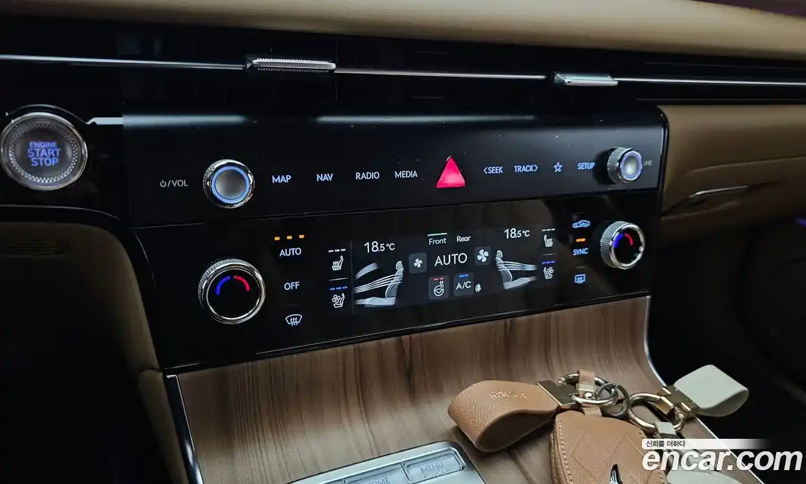 Genesis G80 2024 2.5 автомат (гидро), фото 24