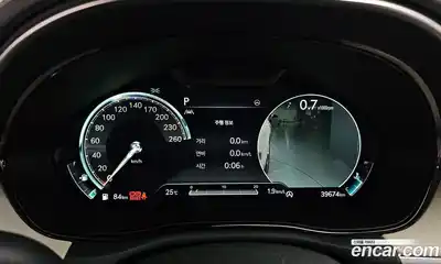 Genesis GV70 2023 2.5 автомат (гидро), миниатюра 11