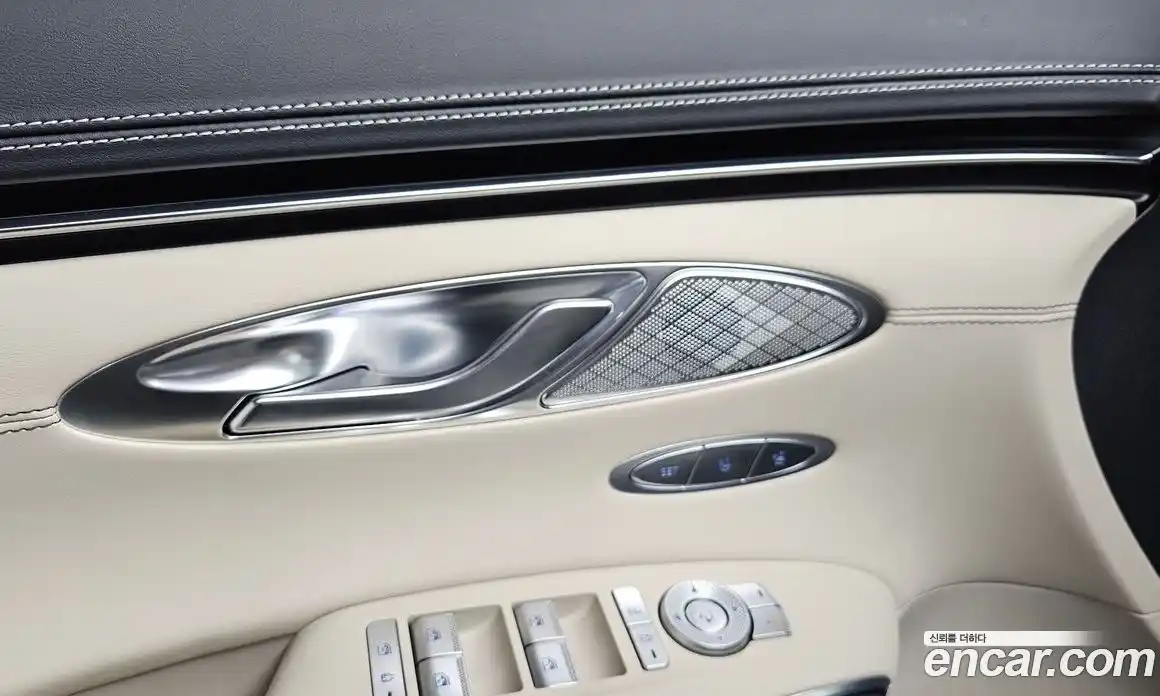 Genesis GV70 2023 2.5 автомат (гидро), фото 27