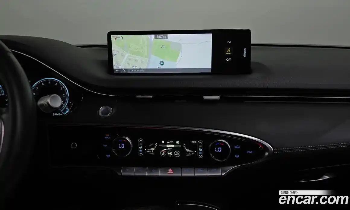 Genesis GV70 2021 2.5 автомат (гидро), фото 14