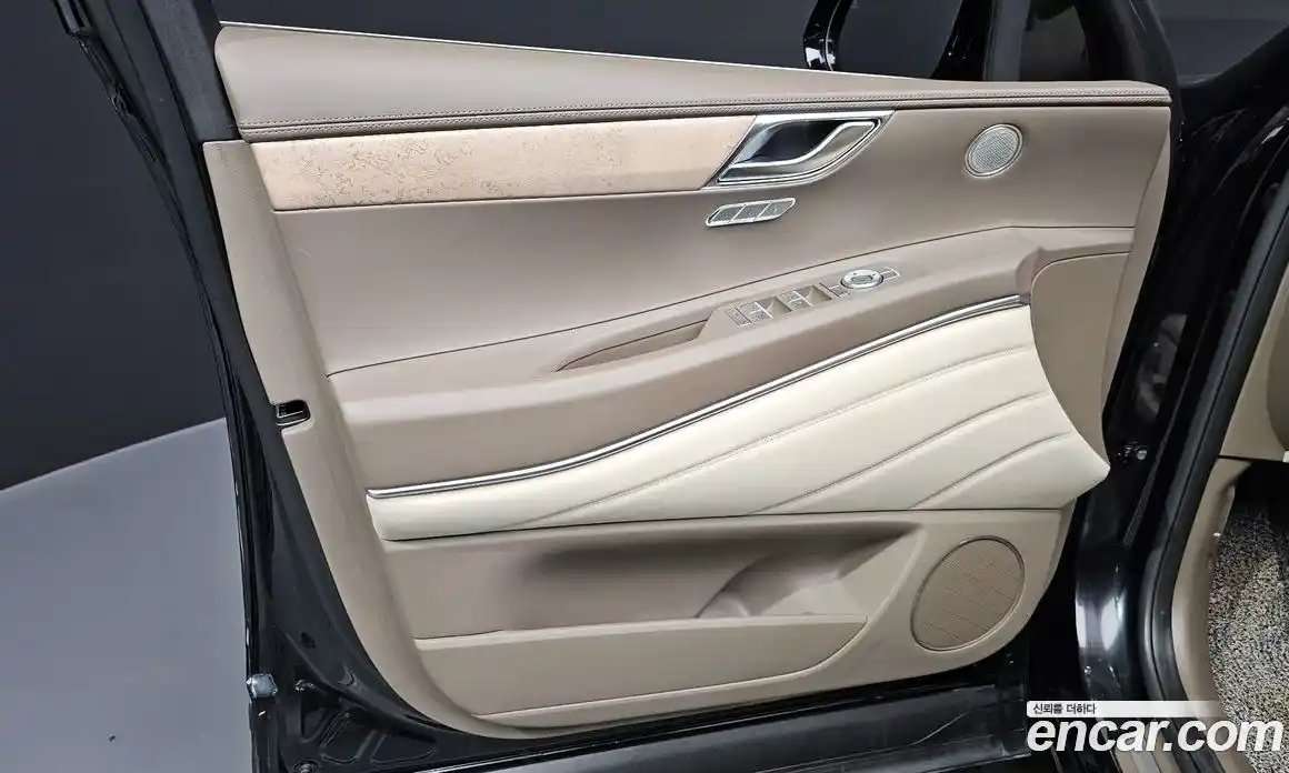 Genesis GV80 2023 2.5 автомат (гидро), фото 14