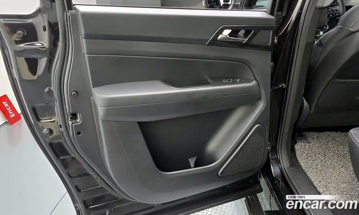 SsangYong Rexton 2023 2.2 автомат (гидро), фото 15
