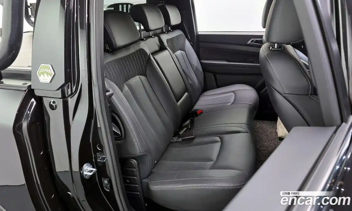 SsangYong Rexton 2023 2.2 автомат (гидро), фото 17