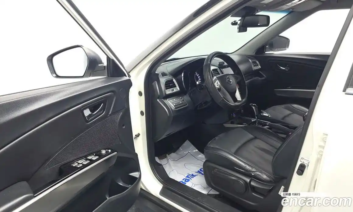 SsangYong TIBOLI 2015 1.6 автомат (гидро), фото 13