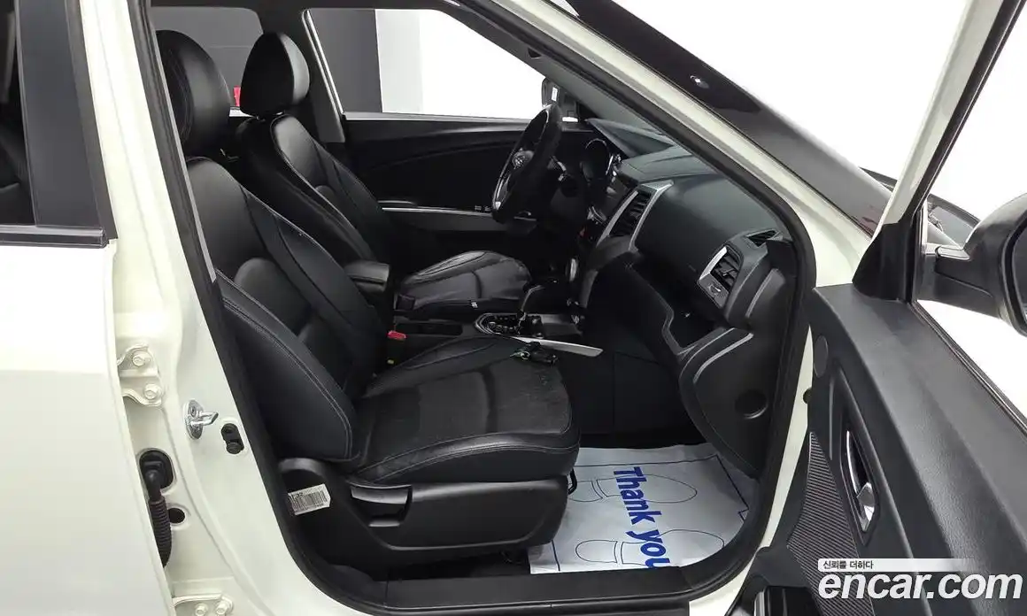 SsangYong TIBOLI 2015 1.6 автомат (гидро), фото 16