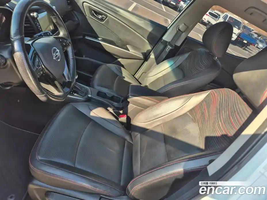 SsangYong TIBOLI 2018 1.6 автомат (гидро), фото 11