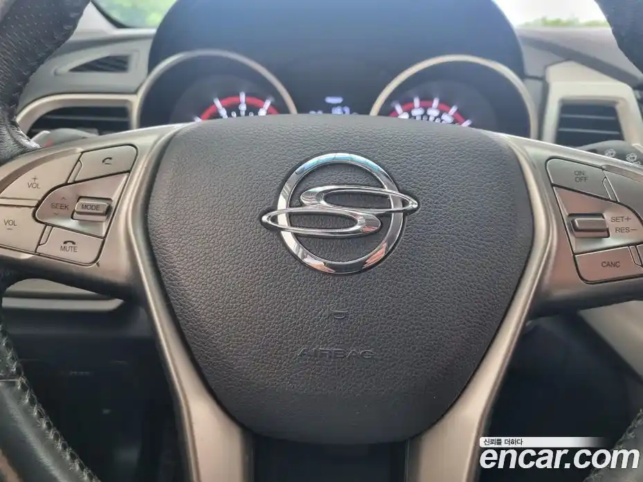 SsangYong TIBOLI 2015 1.6 автомат (гидро), фото 13