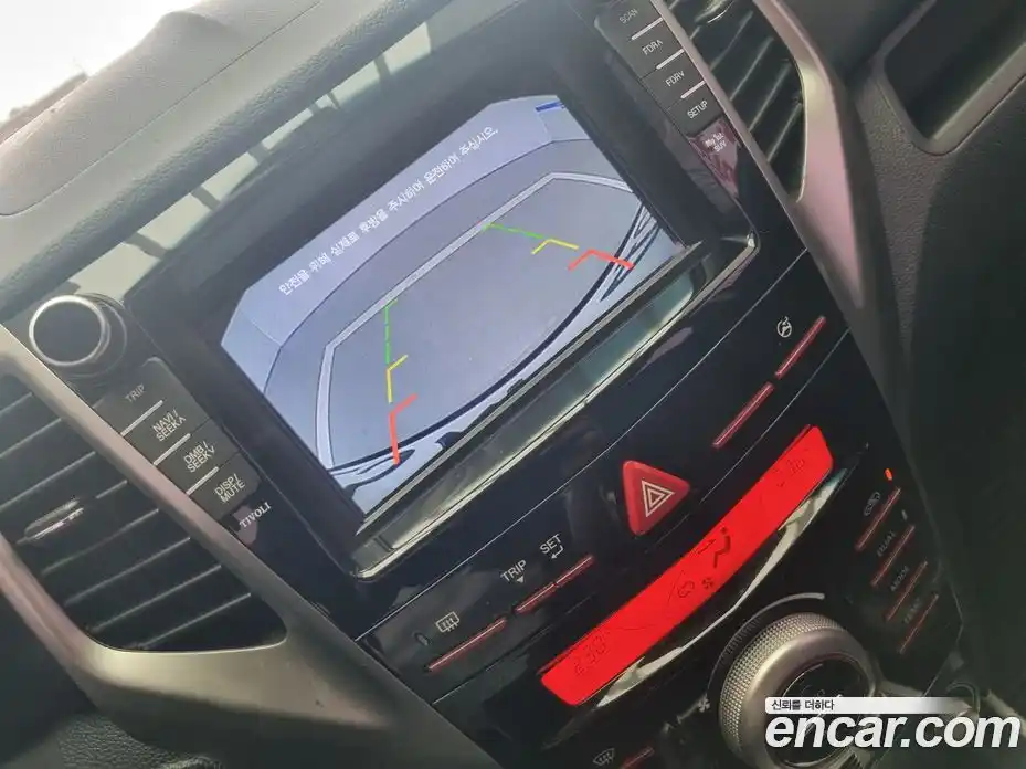 SsangYong TIBOLI 2015 1.6 автомат (гидро), фото 17