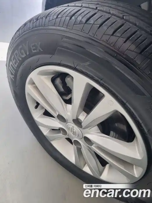 SsangYong TIBOLI 2015 1.6 автомат (гидро), фото 5