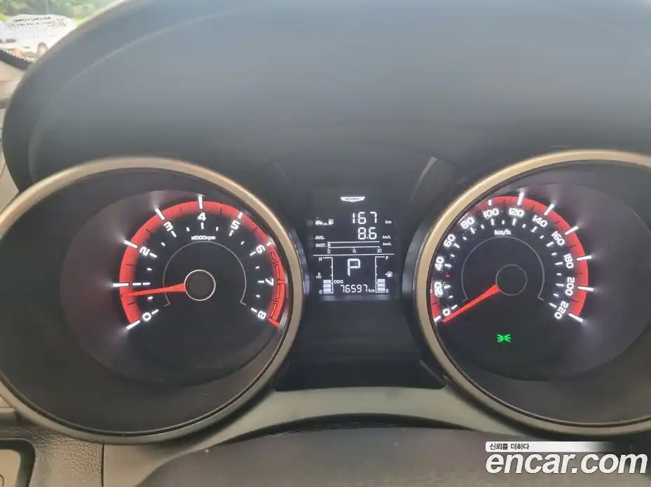 SsangYong TIBOLI 2015 1.6 автомат (гидро), фото 8