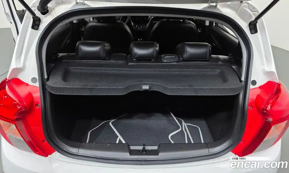 Chevrolet Spark 2021 1.0 автомат (гидро), фото 26