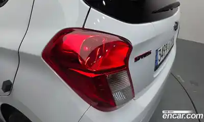 Chevrolet Spark 2021 1.0 автомат (гидро), миниатюра 9