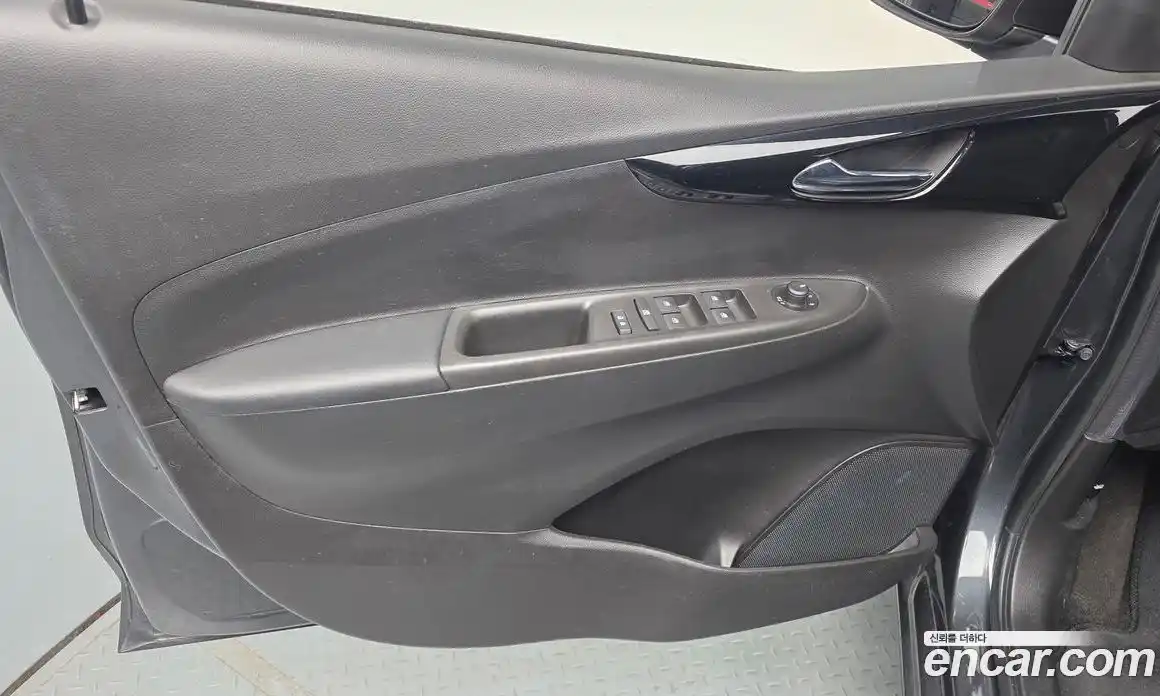 Chevrolet Spark 2020 1.0 автомат (гидро), фото 14