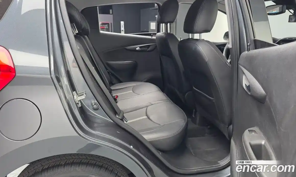 Chevrolet Spark 2020 1.0 автомат (гидро), фото 18