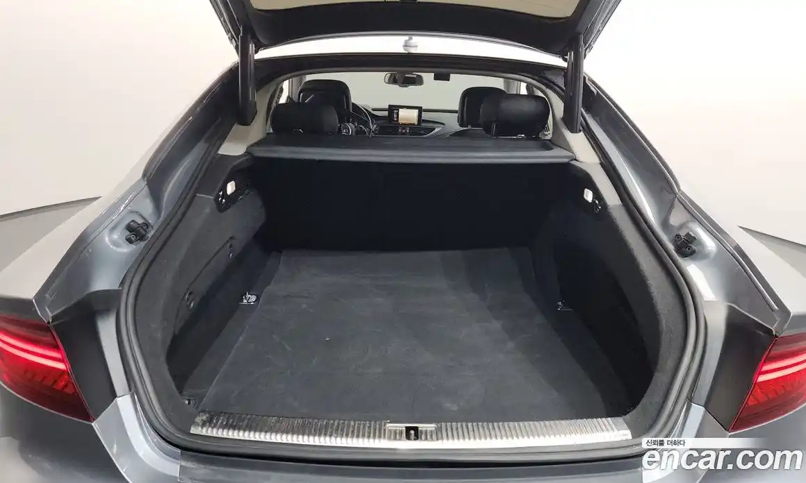 Audi A7 2016 3.0 автомат (гидро), фото 19