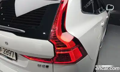 Volvo XC60 2021 2.0 автомат (гидро), миниатюра 8