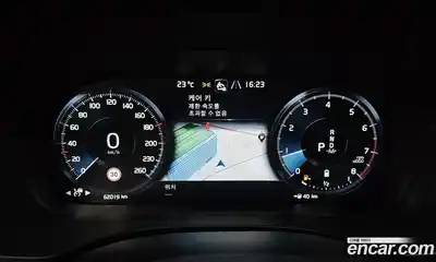 Volvo XC60 2021 2.0 автомат (гидро), миниатюра 10