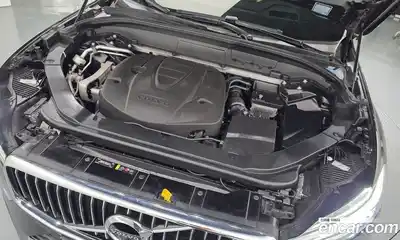 Volvo XC60 2018 2.0 автомат (гидро), миниатюра 6