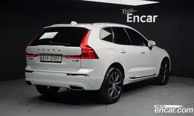 Volvo XC60 2017 2.0 автомат (гидро), миниатюра 2