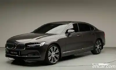 Volvo S90, 2023, 5 322 км