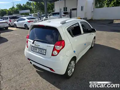 Chevrolet Spark 2013 1.0 автомат (гидро), миниатюра 3