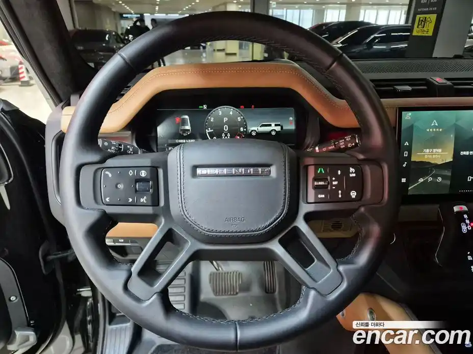 Land Rover Defender 2025 3.0 автомат (гидро), фото 12