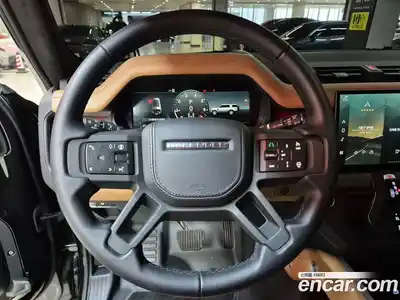 Land Rover Defender 2025 3.0 автомат (гидро), миниатюра 12