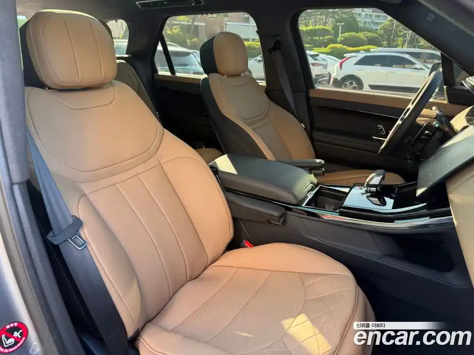 Land Rover Range Rover Sport 2025 3.0 автомат (гидро), фото 10