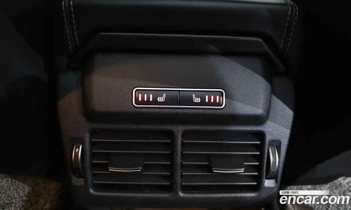 Land Rover Range Rover Evoque 2016 2.0 автомат (гидро), фото 17