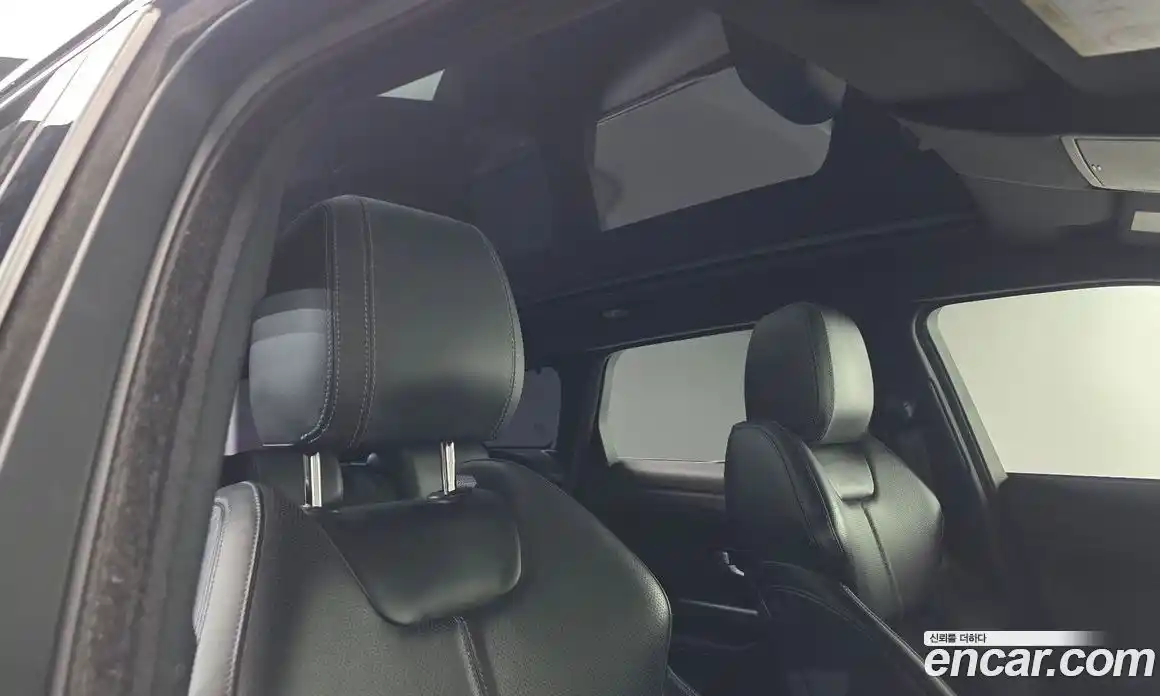 Land Rover Range Rover Evoque 2016 2.0 автомат (гидро), фото 18