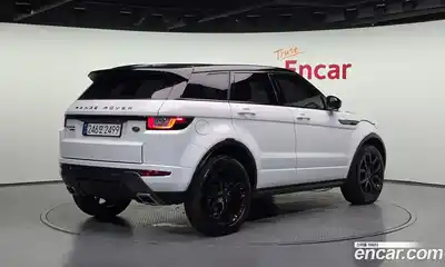 Land Rover Range Rover Evoque 2016 2.0 автомат (гидро), миниатюра 2
