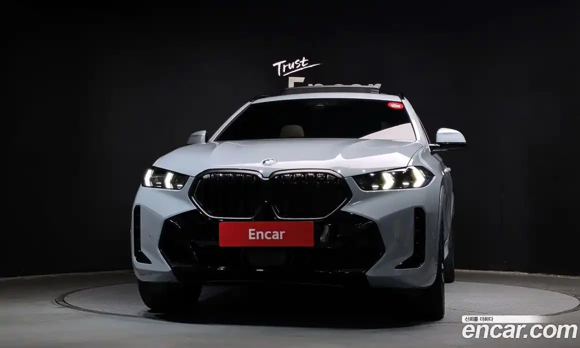 BMW X6 2025 3.0 автомат (гидро), фото 3