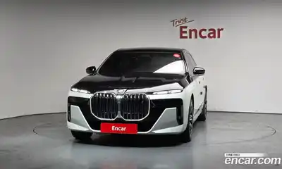 BMW i7 2023 0.3 автомат (гидро), миниатюра 3