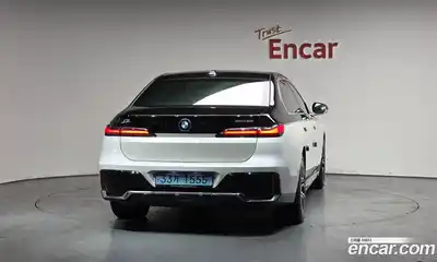 BMW i7 2023 0.3 автомат (гидро), миниатюра 4