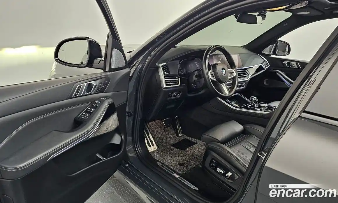 BMW X5 2022 3.0 автомат (гидро), фото 13