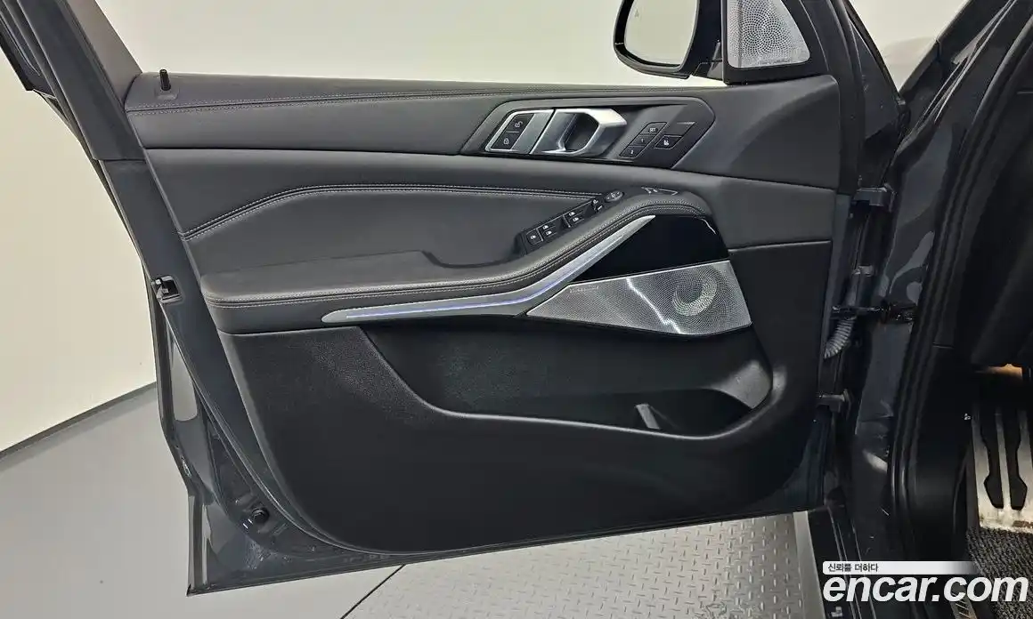 BMW X5 2022 3.0 автомат (гидро), фото 14