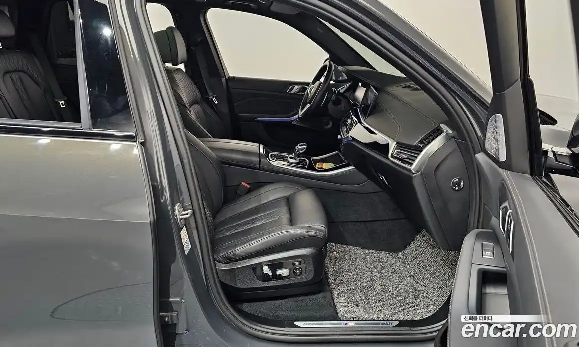 BMW X5 2022 3.0 автомат (гидро), фото 16