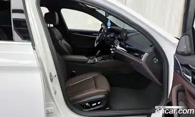 BMW 5 серия 2023 2.0 автомат (гидро), миниатюра 11