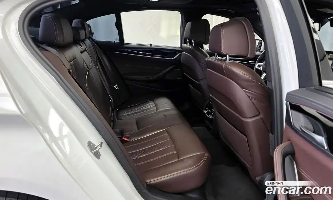BMW 5 серия 2023 2.0 автомат (гидро), фото 12