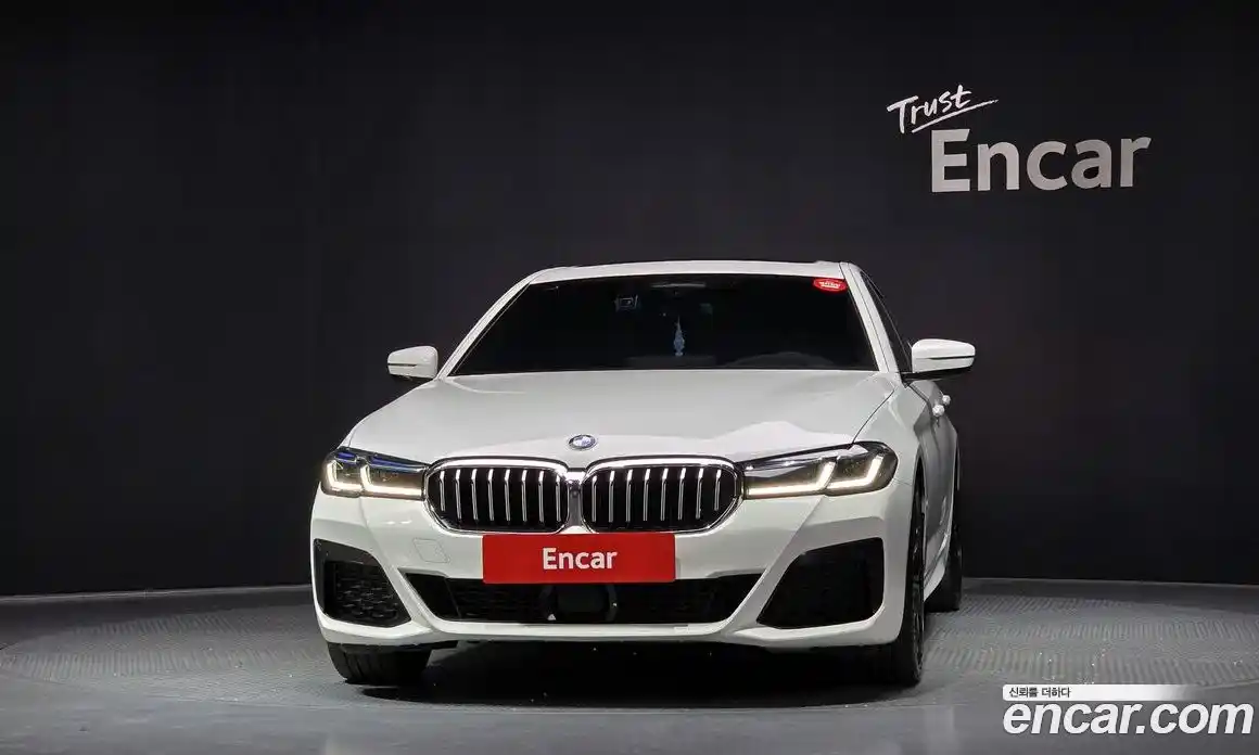 BMW 5 серия 2023 2.0 автомат (гидро), фото 3