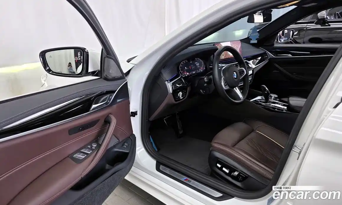 BMW 5 серия 2023 2.0 автомат (гидро), фото 10