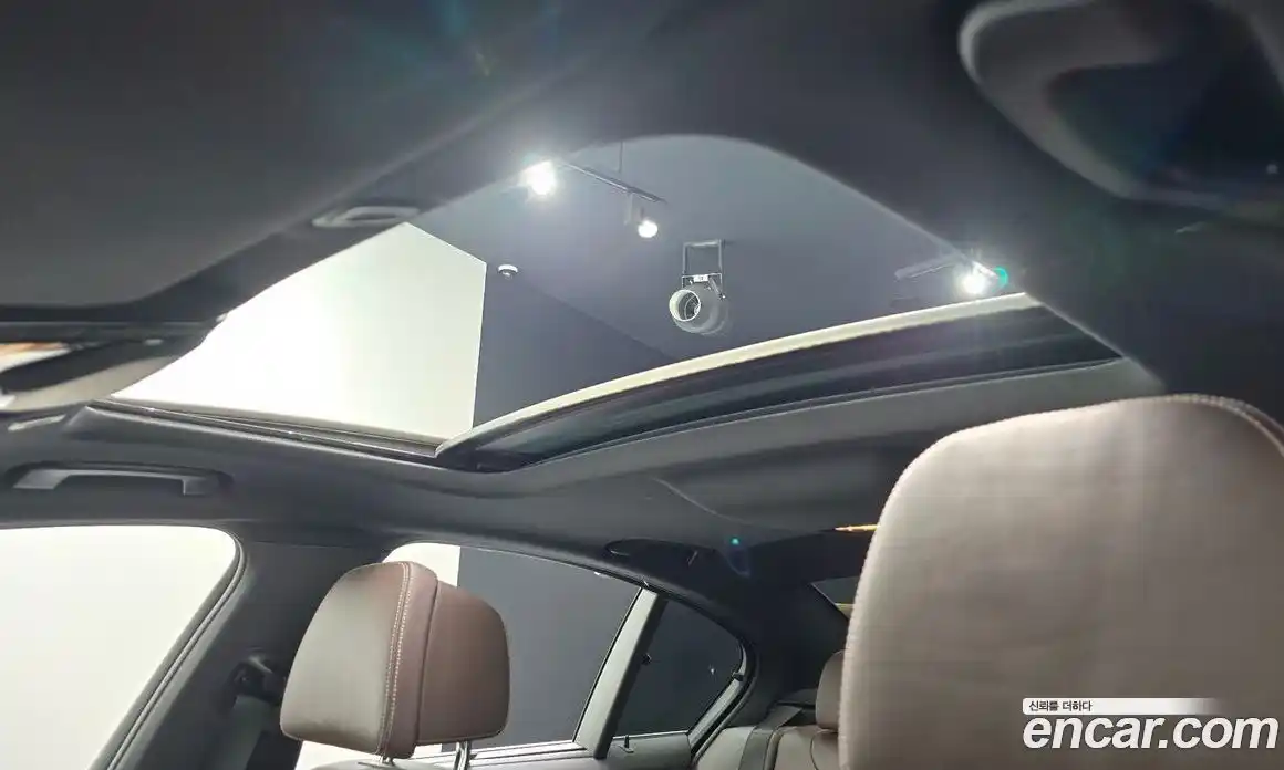 BMW 5 серия 2022 2.0 автомат (гидро), фото 22