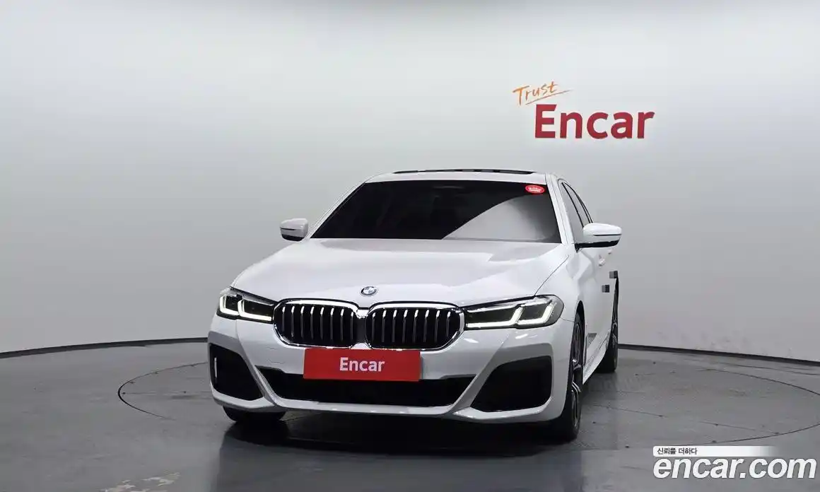 BMW 5 серия 2022 2.0 автомат (гидро), фото 3