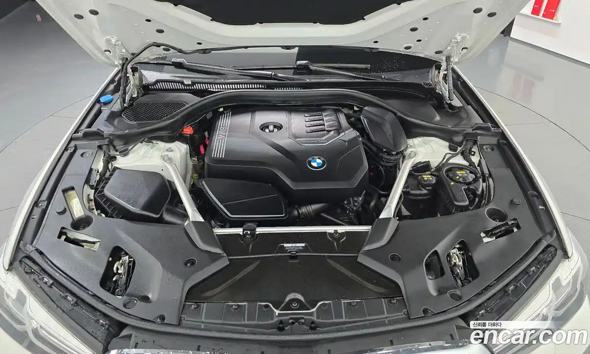 BMW 5 серия 2022 2.0 автомат (гидро), фото 6
