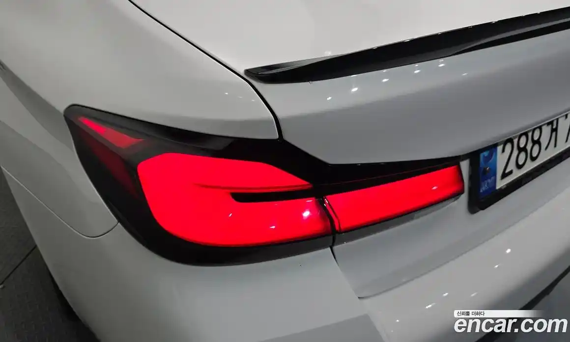 BMW 5 серия 2022 2.0 автомат (гидро), фото 9