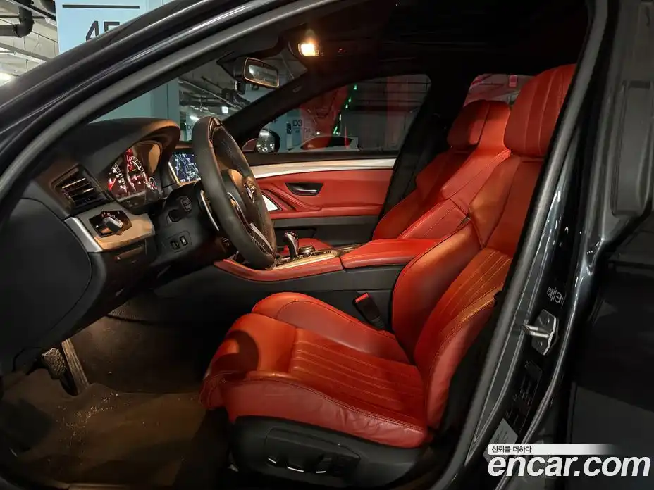 BMW M5 2016 4.4 автомат (гидро), фото 9