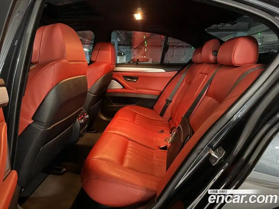 BMW M5 2016 4.4 автомат (гидро), фото 10
